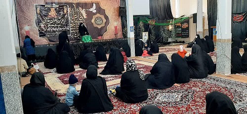  دومین همایش فاطمی با حضور بانوان هفتکلی برگزار شد