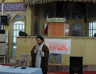 روشنگری ائمه جماعات در انتخاب اصلح، نقش تعیین کننده دارد