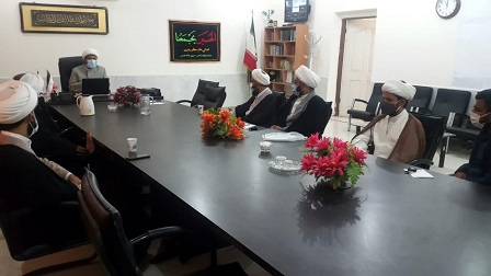 امامان محله به عنوان یک جامعه هدف برای تحول آفرینی در مساجد هستند
